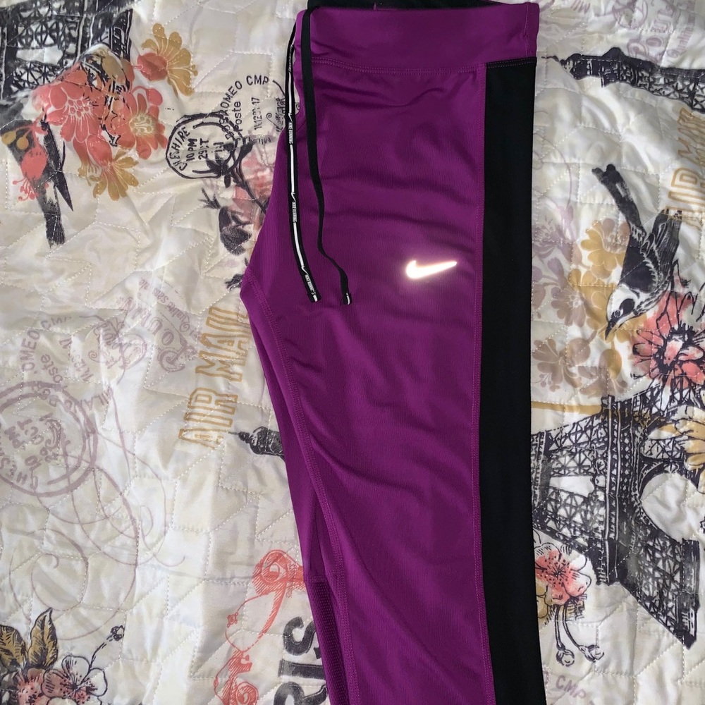 Nike Running cropped leggings